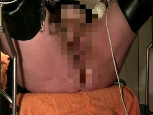 Amateurvideo Extreme Fotzenbehandlung#5# von Sunny8