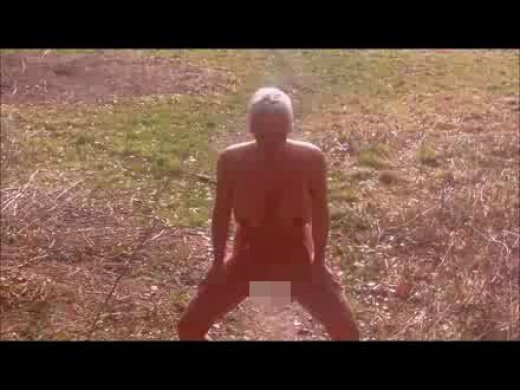 Amateurvideo nackter waldspaziergang mit ns von sweetjill