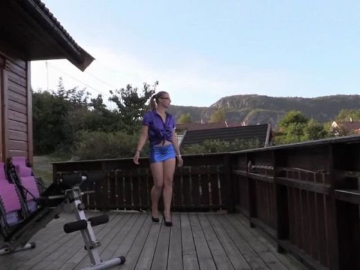 Amateurvideo Long Legs in blue Satin von sexyengel