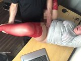 Amateurvideo Büroschlampe in roten Nylons durchgefickt from Lawrence77